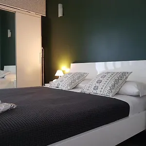 Navigli - Via Savona Apartment